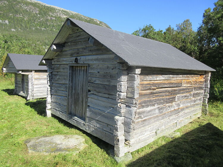 Storehouses in Lille Lerresfjord.